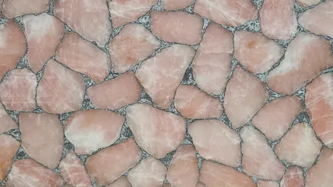 Кварц Quartz Pink With Silver